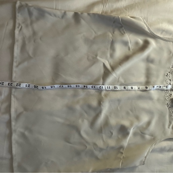 Laura Scott M - Picture 6 of 8